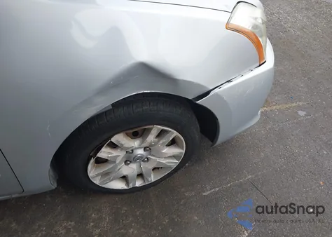 2010 Nissan Sentra 2.0S z USA, uszkodzony, nr VIN 3N1AB6AP4AL697158